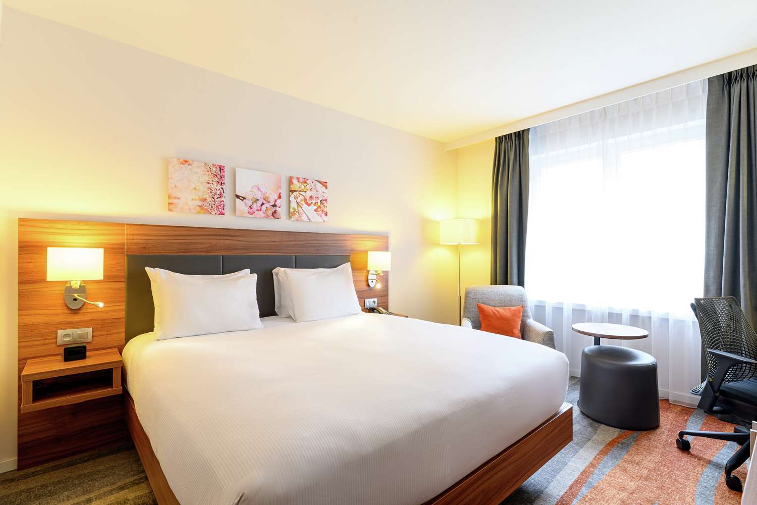 hilton garden inn brussels city centre