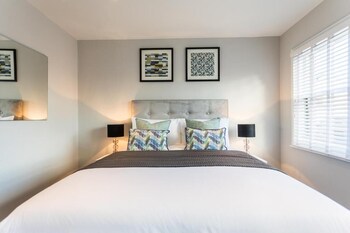 suite life serviced apartments