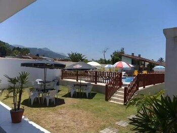 pousada tani com ar e piscina em maresias