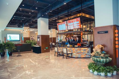 holiday inn hotel and suites suzhou yangcheng lake
