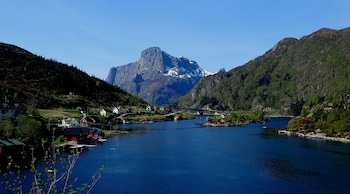 bremanger fjordhotell