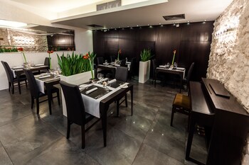queen boutique hotel