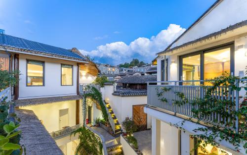xinyue suying holiday hotel