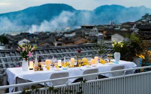 xinyue suying holiday hotel