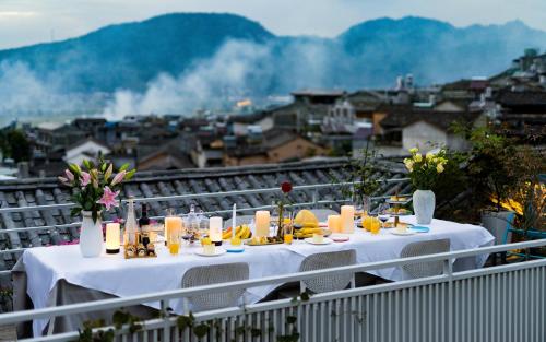 xinyue suying holiday hotel