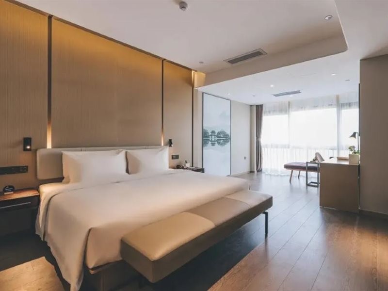 atour hotel suzhou industrial park fashion stage
