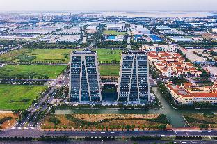 atour hotel suzhou industrial park fashion stage