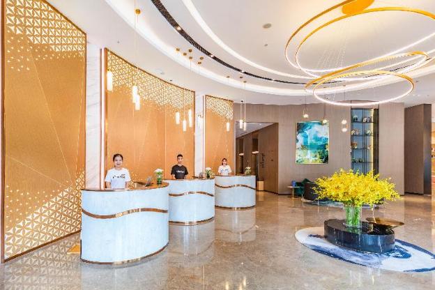 atour hotel wuhan sea world tazihu metro station