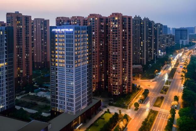 atour hotel wuhan optics valley railway station