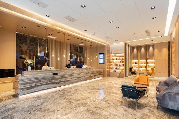 atour hotel wuhan optics valley railway station