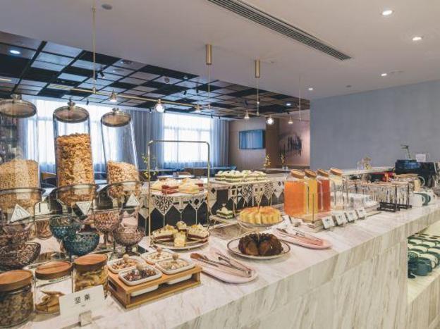 atour hotel taicang dongcang south road