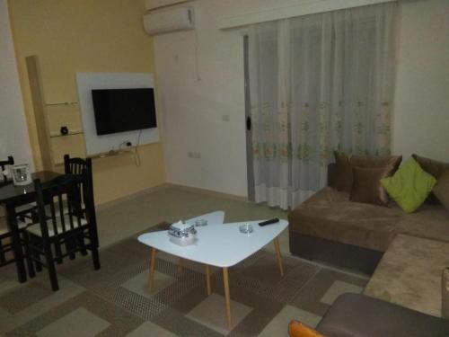 julia apartments
