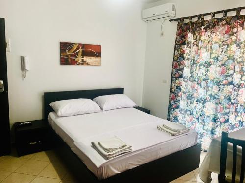 julia apartments