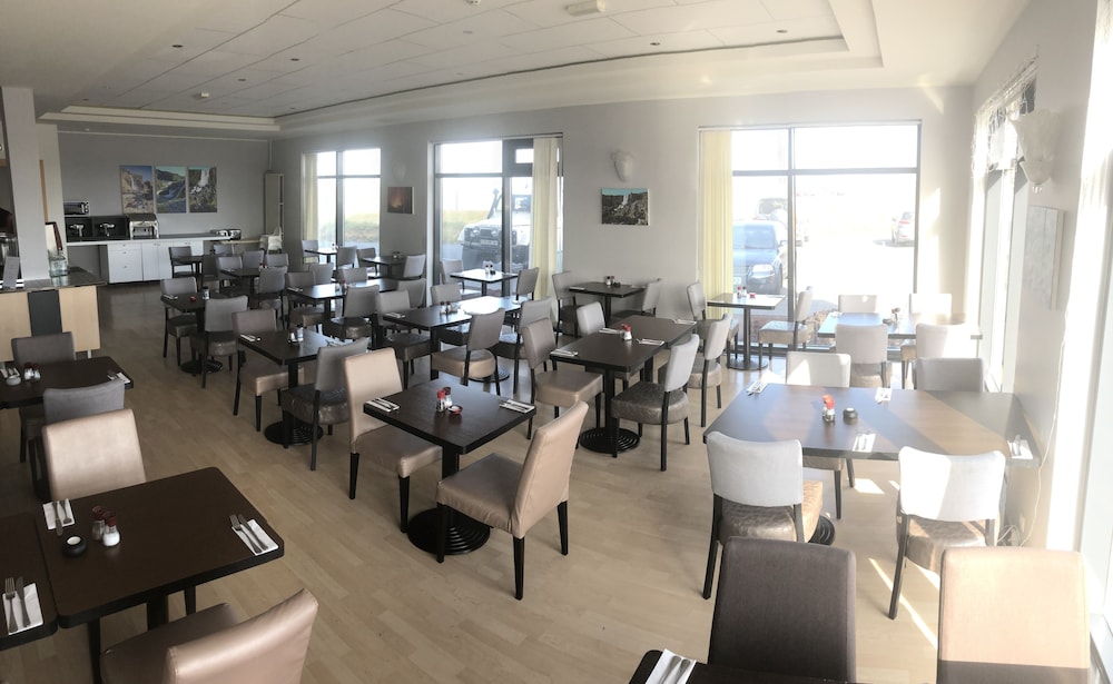 aurora hotel at reykjavik keflavik airport terminal kef
