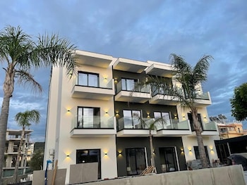 absolute hotel