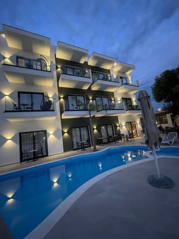 absolute hotel