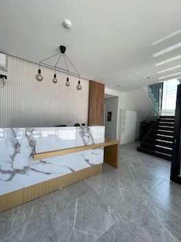 absolute hotel