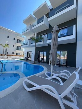 absolute hotel