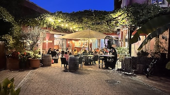 altstadt residenz manz