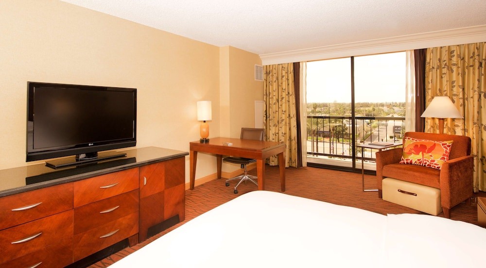 hilton orange county costa mesa
