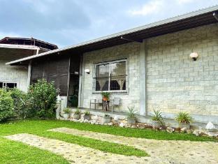 los llanitos