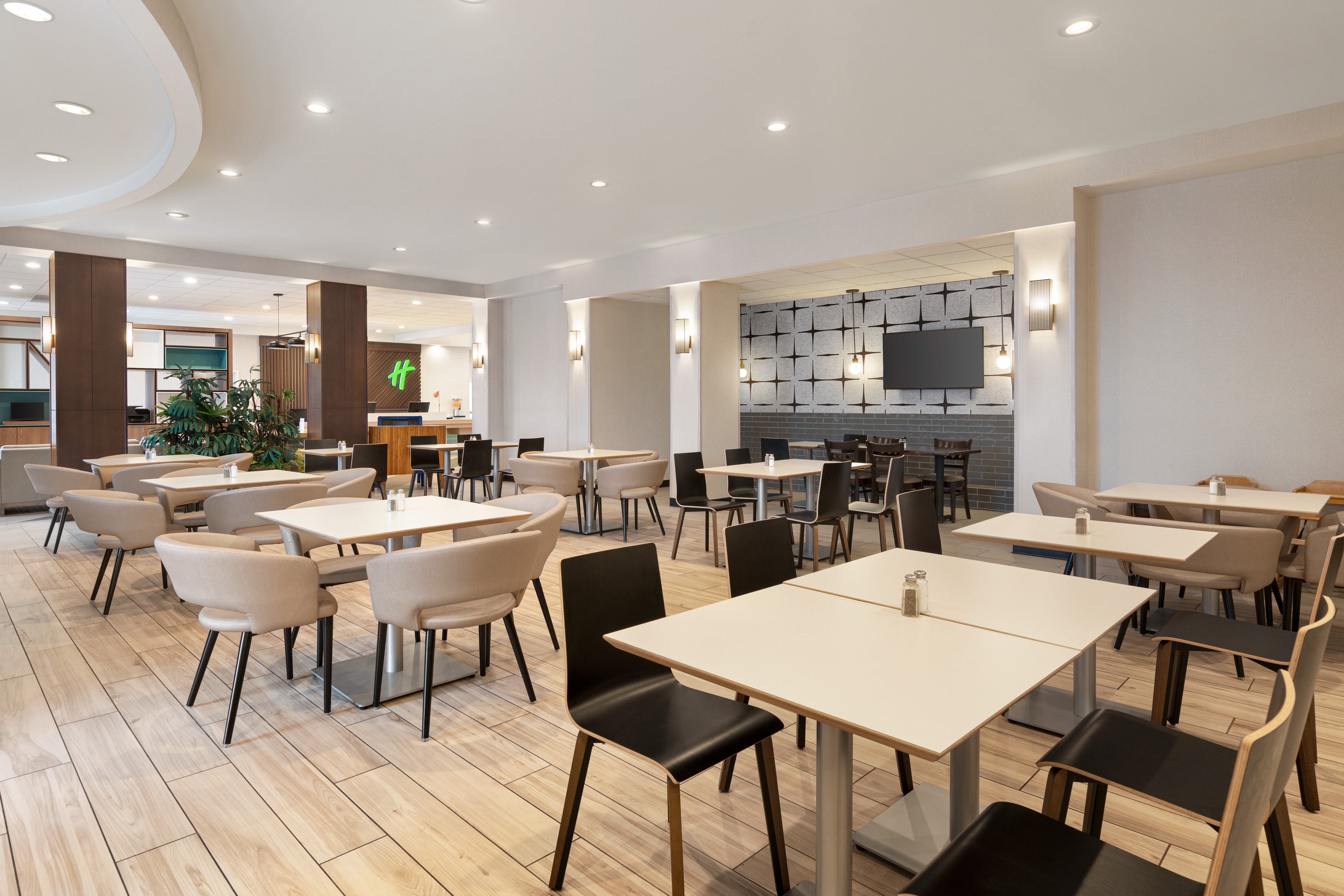 holiday inn florence by ihg