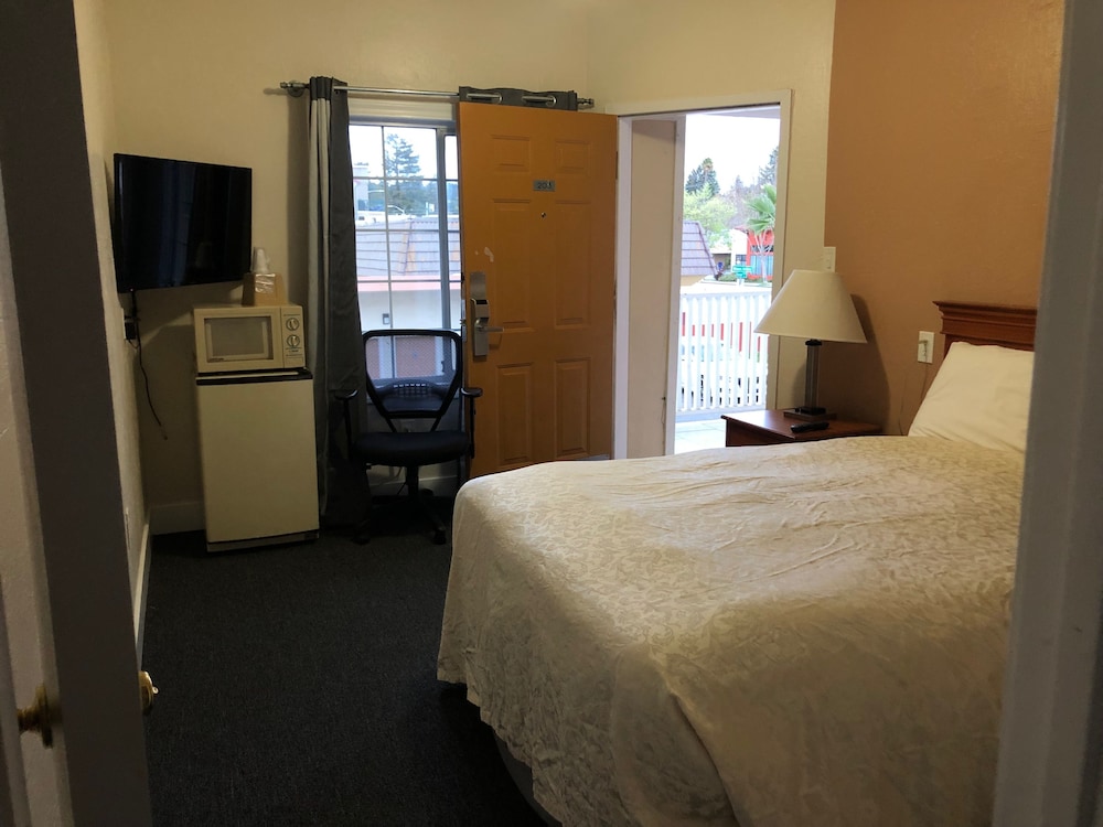 motel 6 santa cruz ca