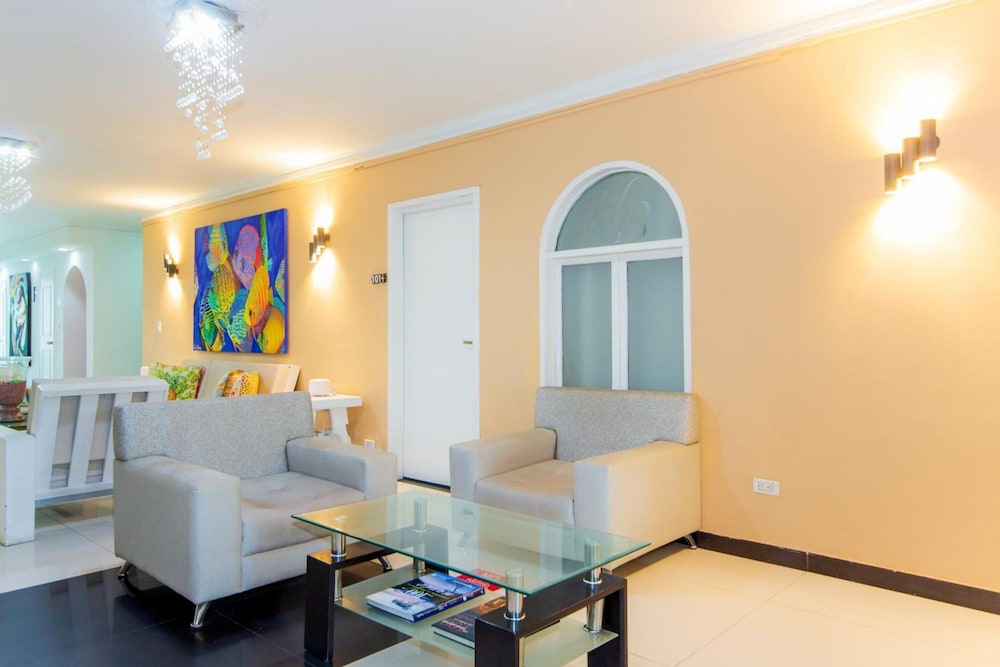 hotel bocagrande suites by geh suites