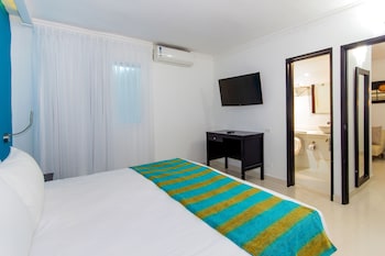 hotel bocagrande suites by geh suites