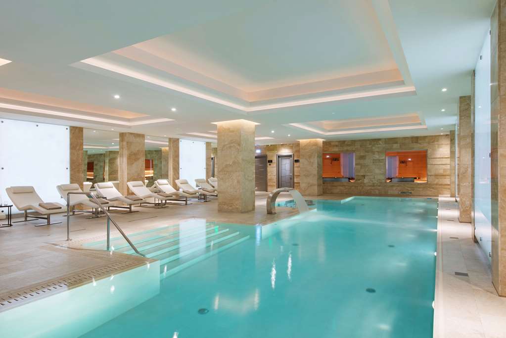 grand hotel kempinski riga