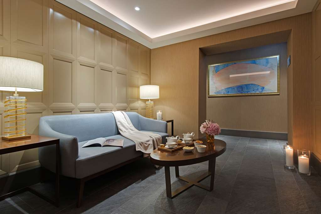 grand hotel kempinski riga