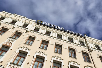 opera hotel