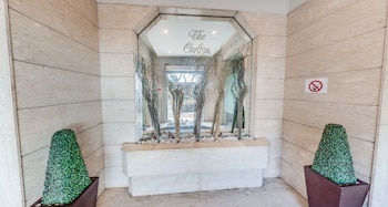 carlton hotel