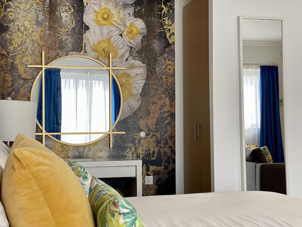 park lane boutique aparthotel