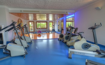 hotel ta cenc and spa