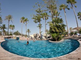 Cm Playa Del Moro Hotel,Costa De Los Pinos>>Cala Millor,4 star
