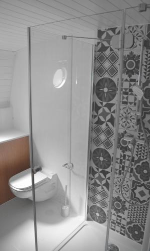 tagus marina houseboat