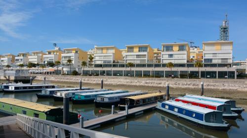 tagus marina houseboat