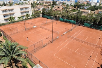 club simo aparthotel