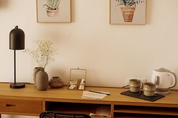 icon valparaiso adults only