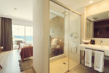 icon valparaiso adults only