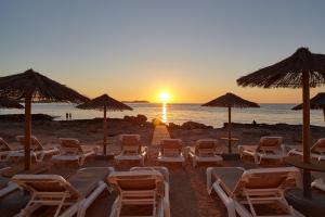 Nereida Aparthotel,Cala Gracio>>Cala De Bou,3 star