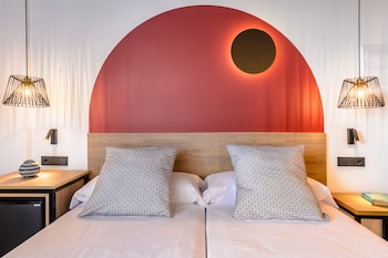 hotel vibra district adults only