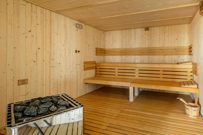 hotel vibra district adults only