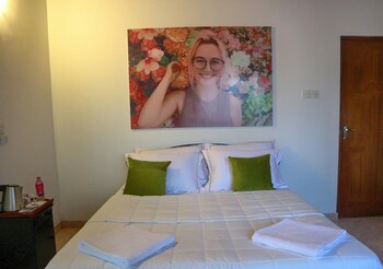 villa de negombo
