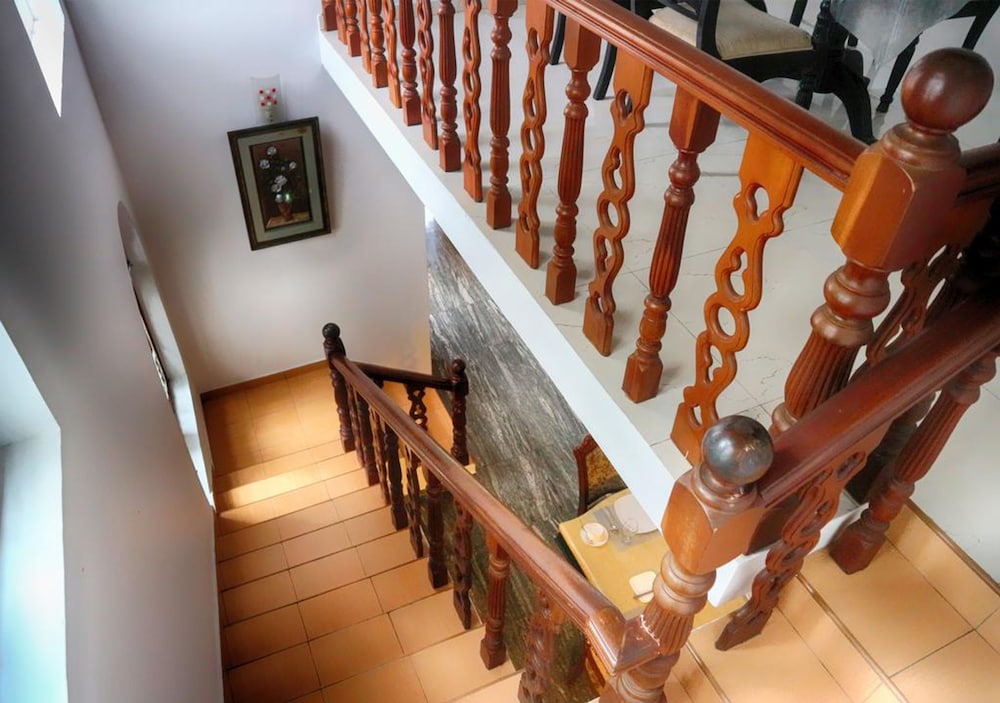 villa de negombo