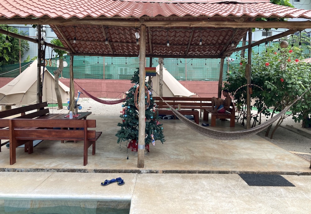 tamahostel and glamping