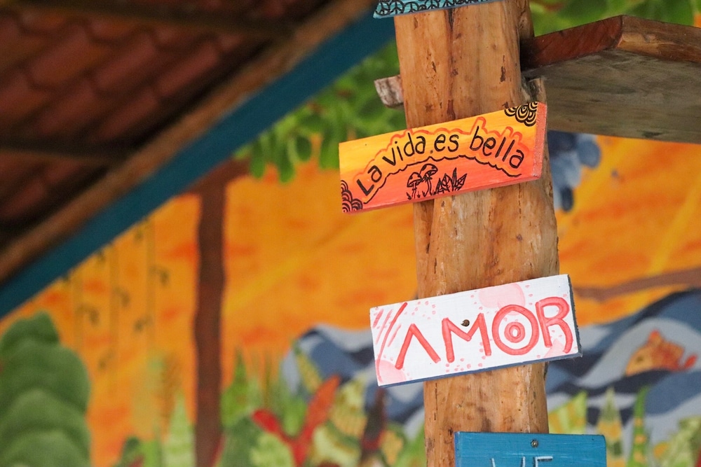 tamahostel and glamping