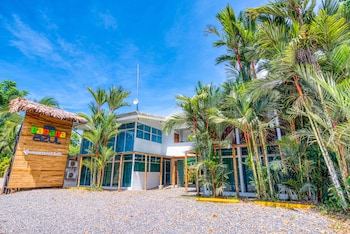 caripro apartments