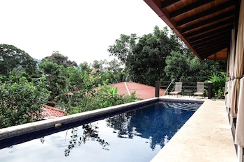 villa costa pura vida